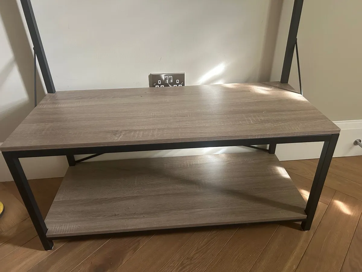 Hall coat storage - Image 3