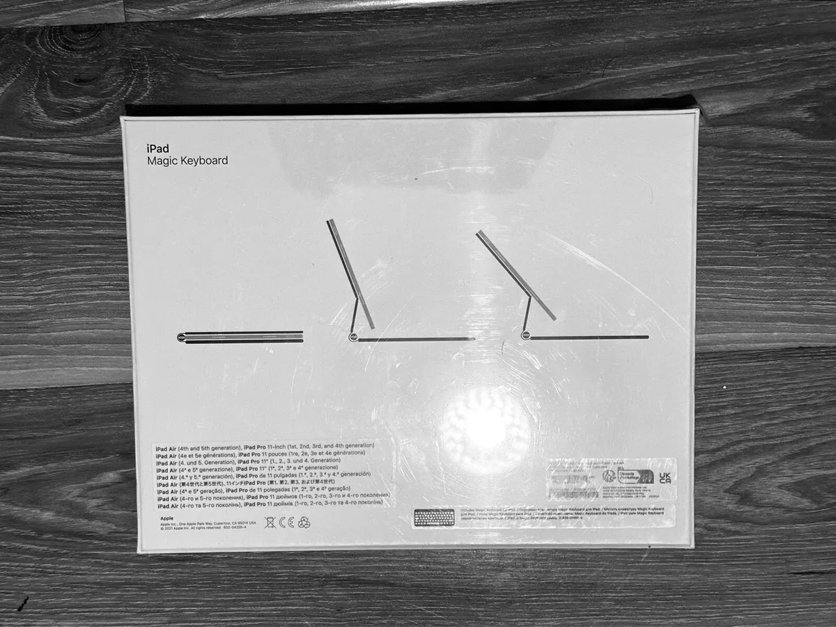 APPLE iPad Pro 11" Magic Keyboard - Black - Image 2