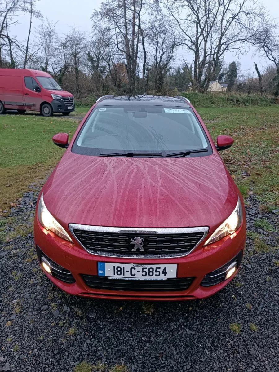 Peugeot 308 - Image 2