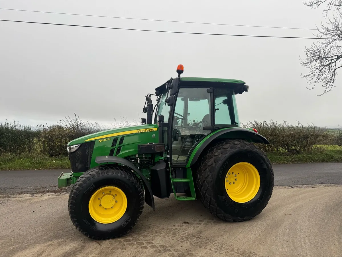 John Deere 5090M Tractor - Image 1