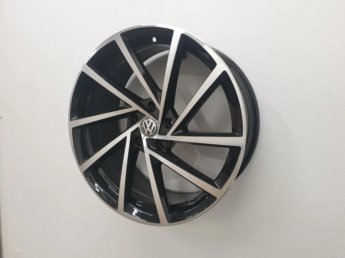 18" 19" Volkswagen Spielberg Style