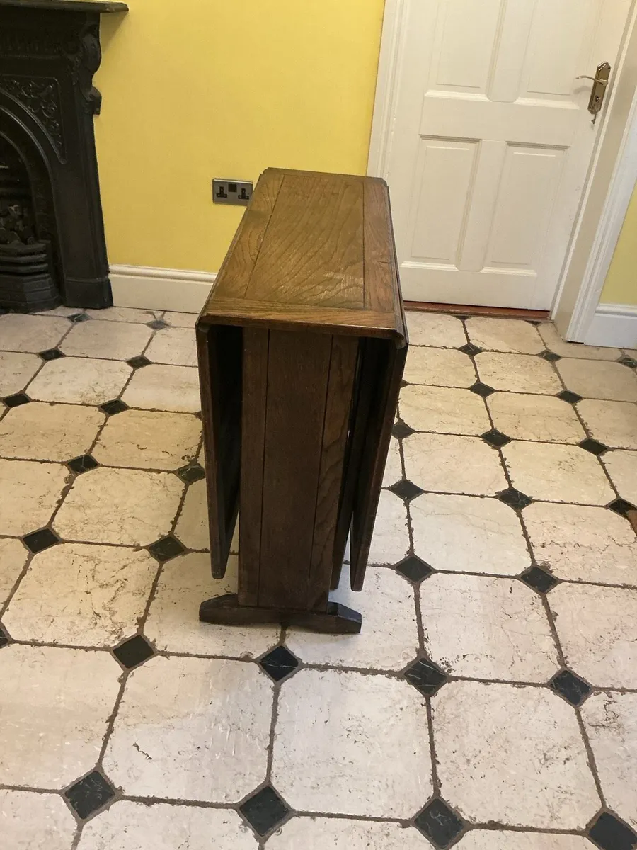 Oak gate leg fold table - Image 2