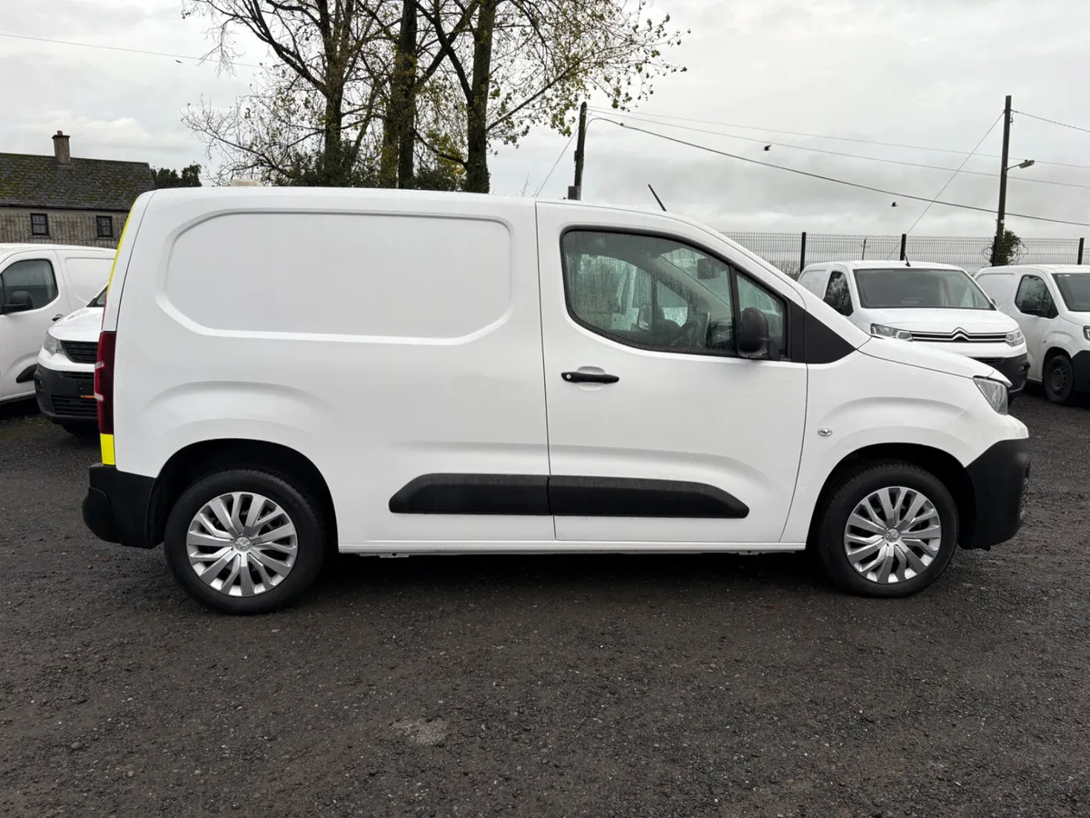 Peugeot Partner - Image 1