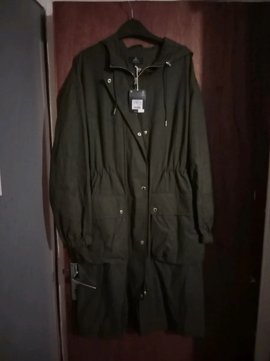 Ladies shower resistant coat - Image 1