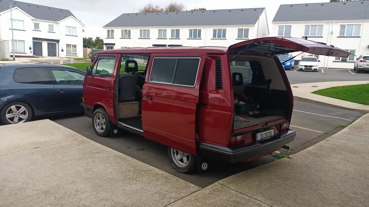 Volkswagen Transporter 1990 - Image 3