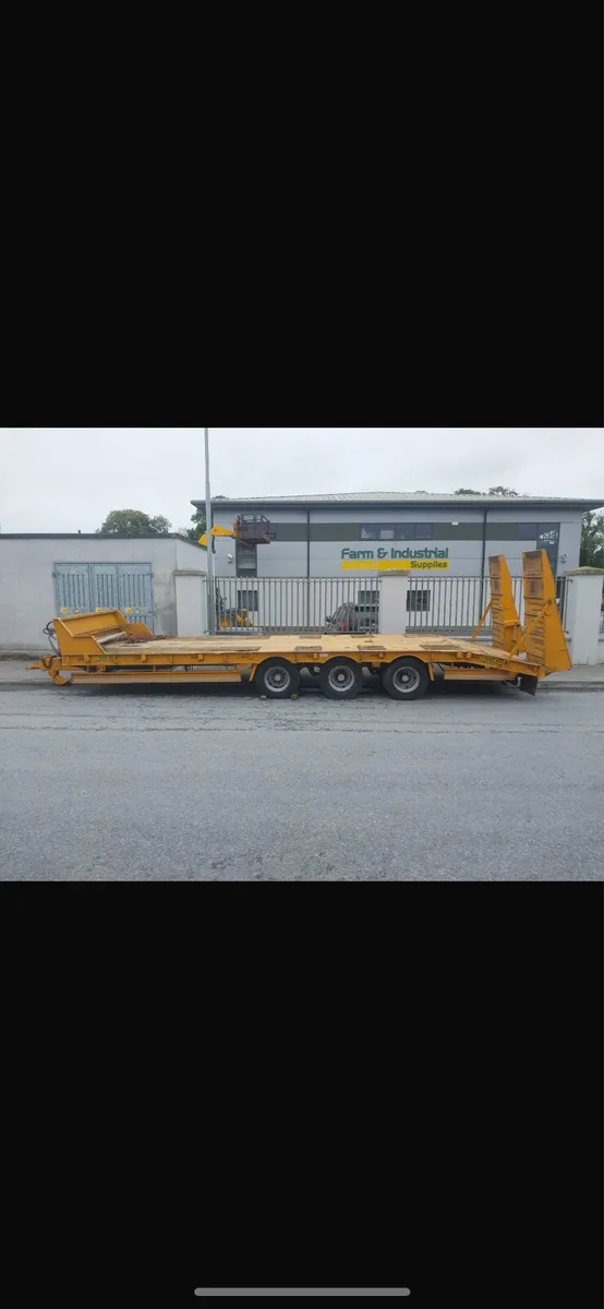 Dooley Lowloader - Image 1