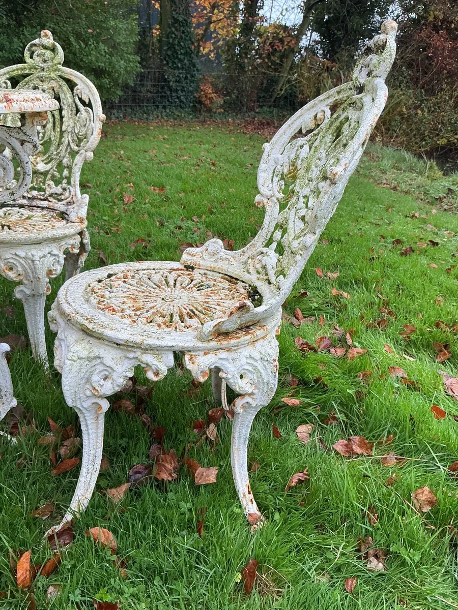 Cast iron garden furniture - Image 2