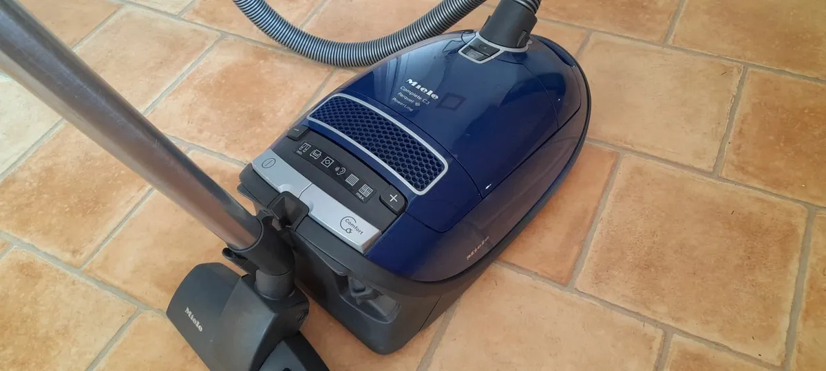 Miele vacuum/Hoover cleaner - Image 3