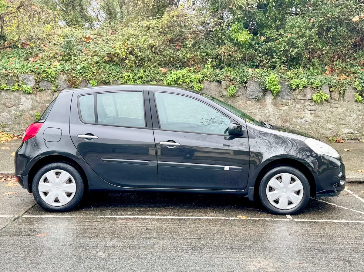 Renault Clio 2010!!!1.2 PETROL!!NEW NCT!!! - Image 3