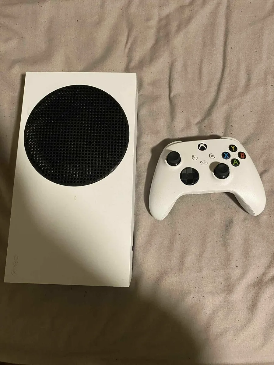 Xbox Series S / 500GB /w Controller