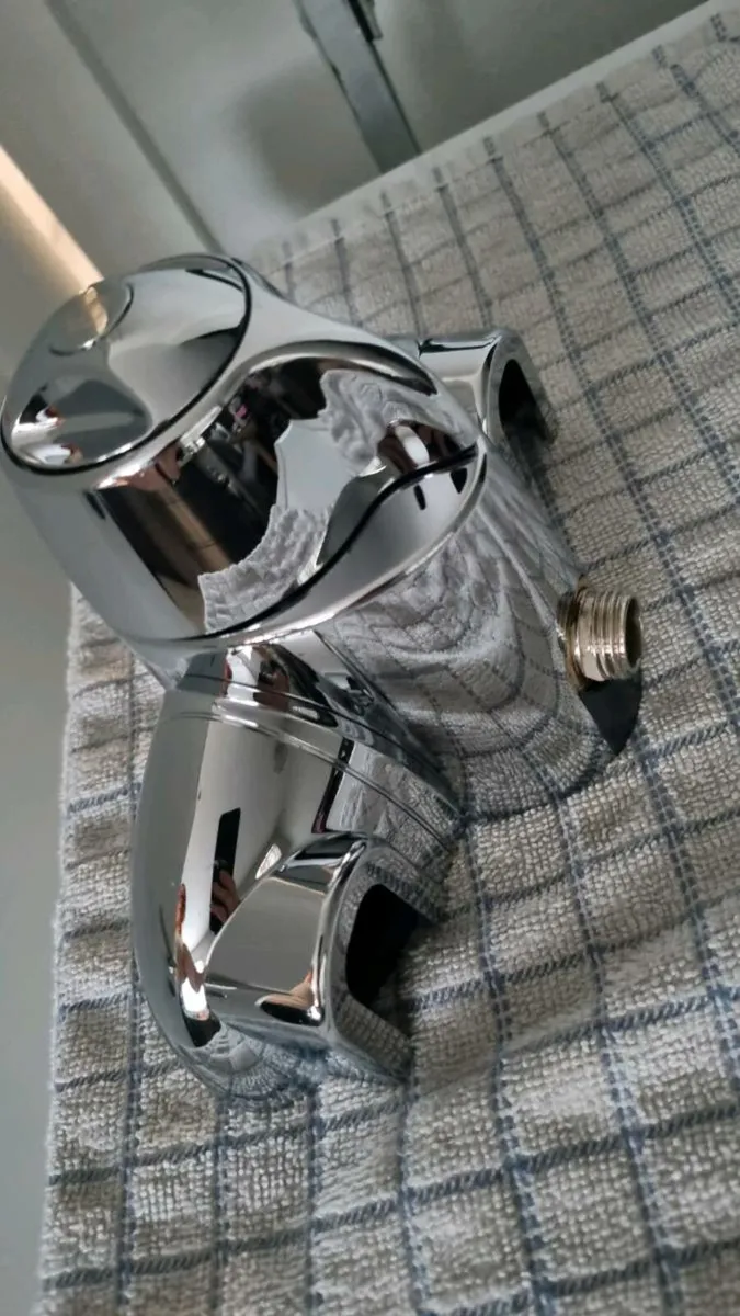 Chome Thermostatic Shower Valve - Image 3