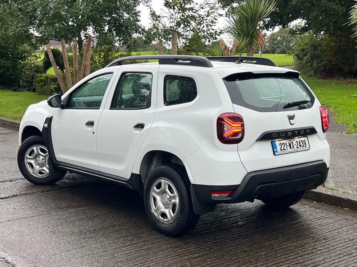 2022 DACIA DUSTER 1.5 DIESEL ONLY 55 KM SAT NAV - Image 4
