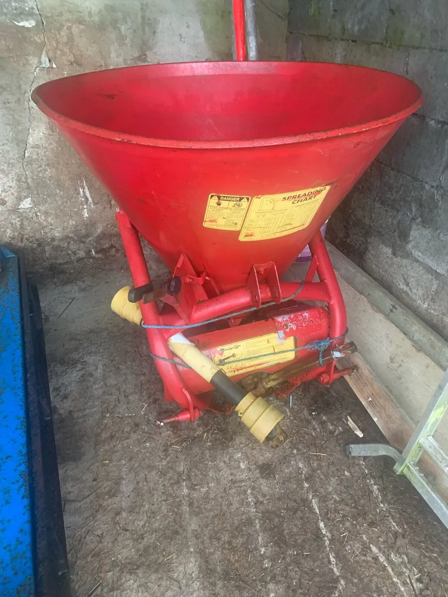 Fressori p500 fertilizer spreader - Image 1