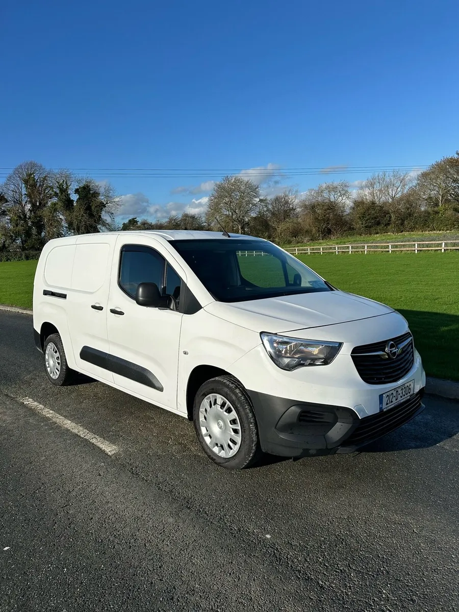 Opel Combo 2021 DOE 06/26 - Image 1