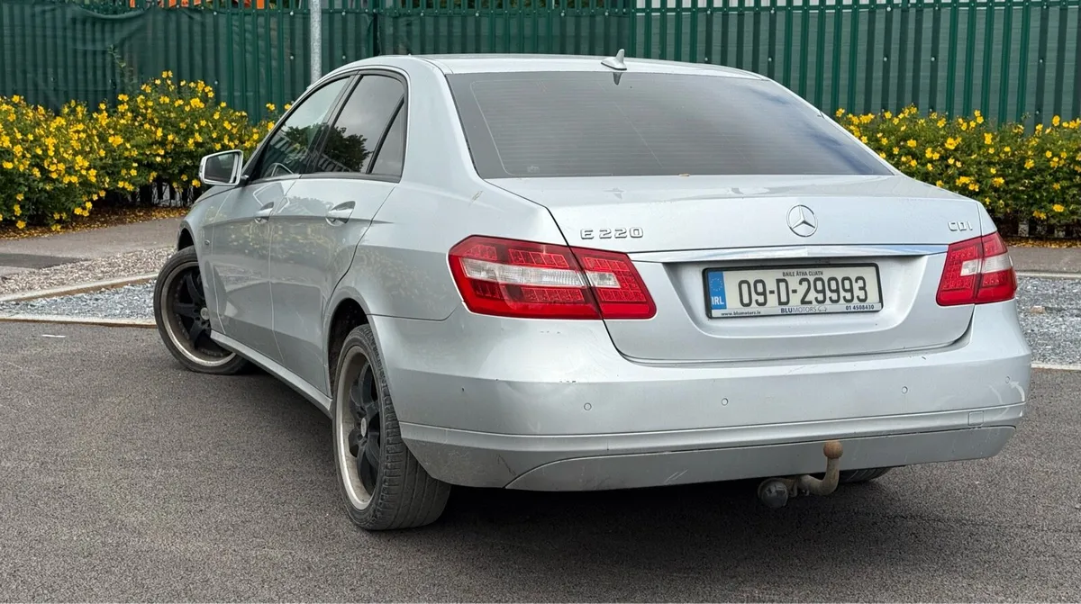 New NCT // Automatic // E220 - Image 4