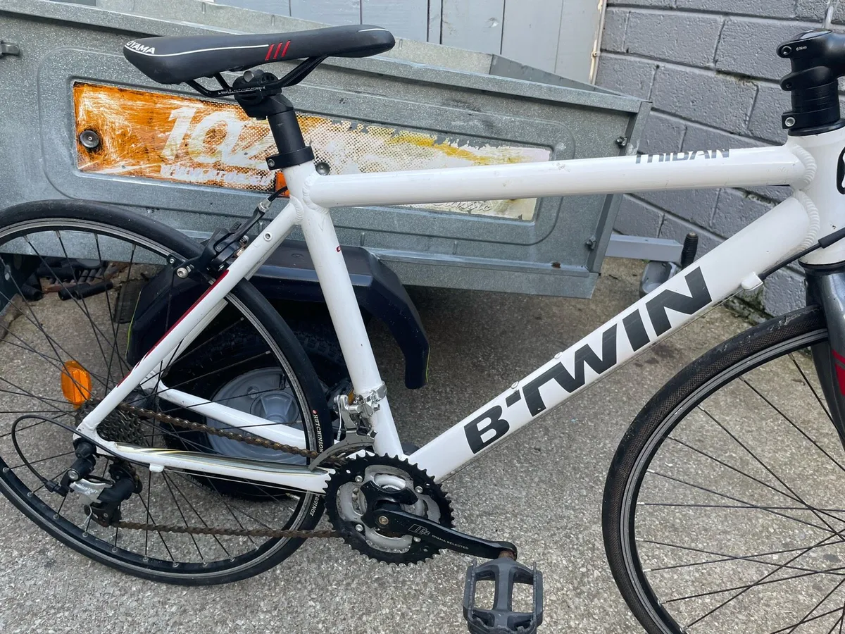 B’Twin Racer Bike - Image 4