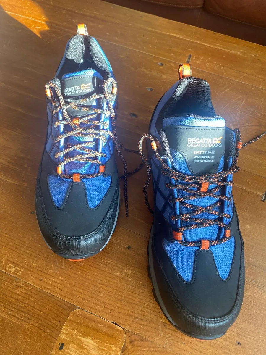 Hiking Shoes, Men’s, size 10… new - Image 2
