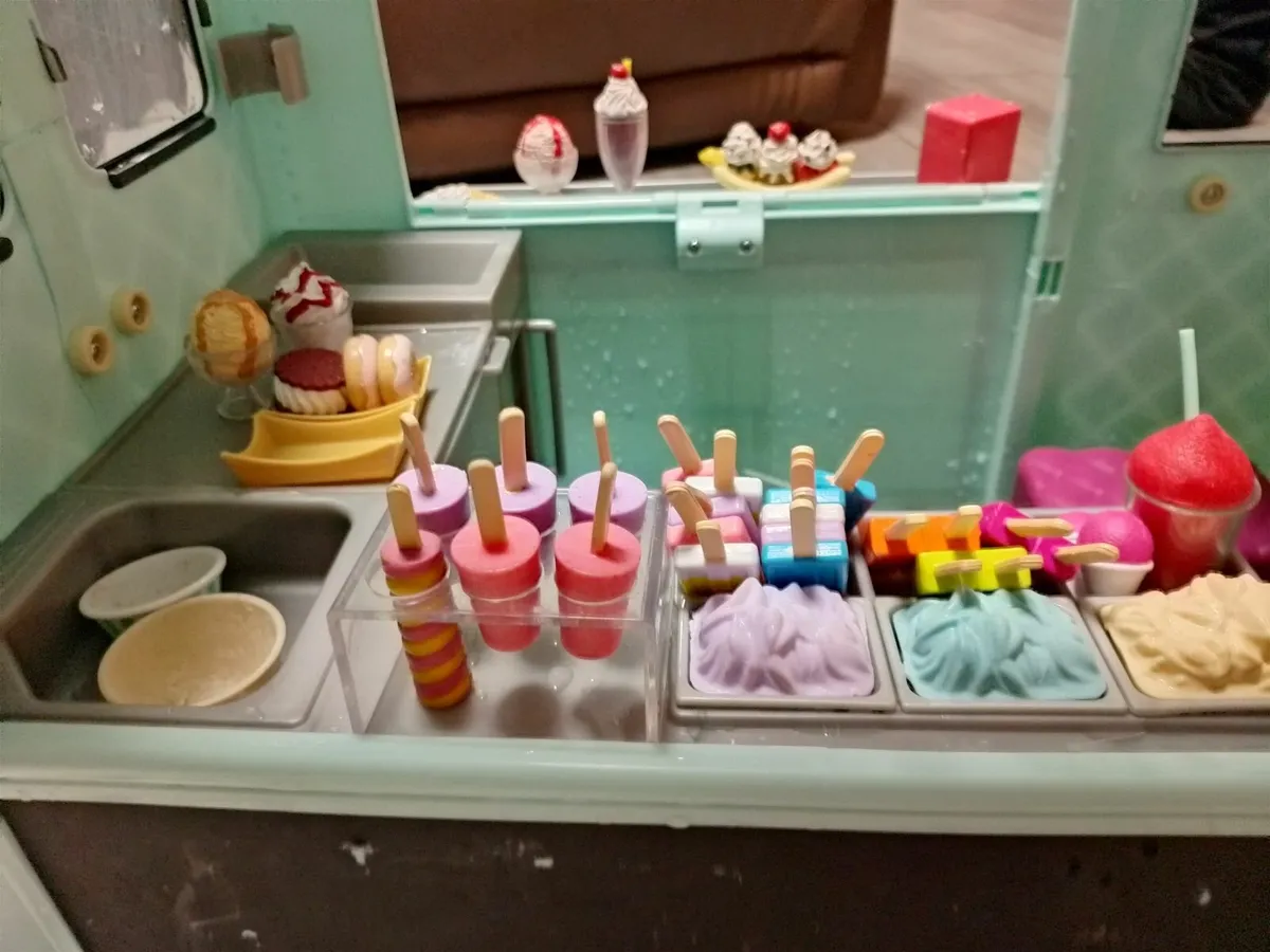 Our generation ice cream truck - Image 1