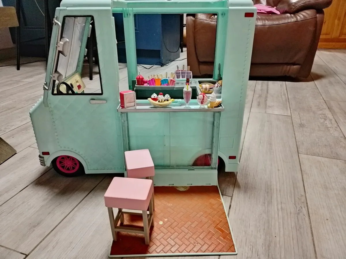 Our generation ice cream truck - Image 2
