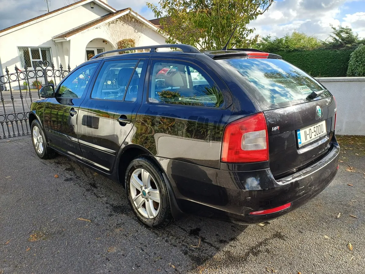 11 Octavia Estate New Nct 09/26 - Image 4