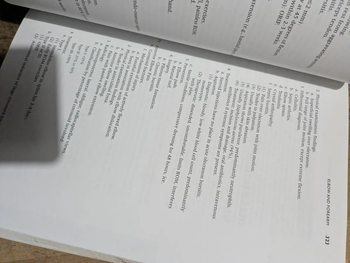 Book: Essentials of Sports Medicine. - Image 2