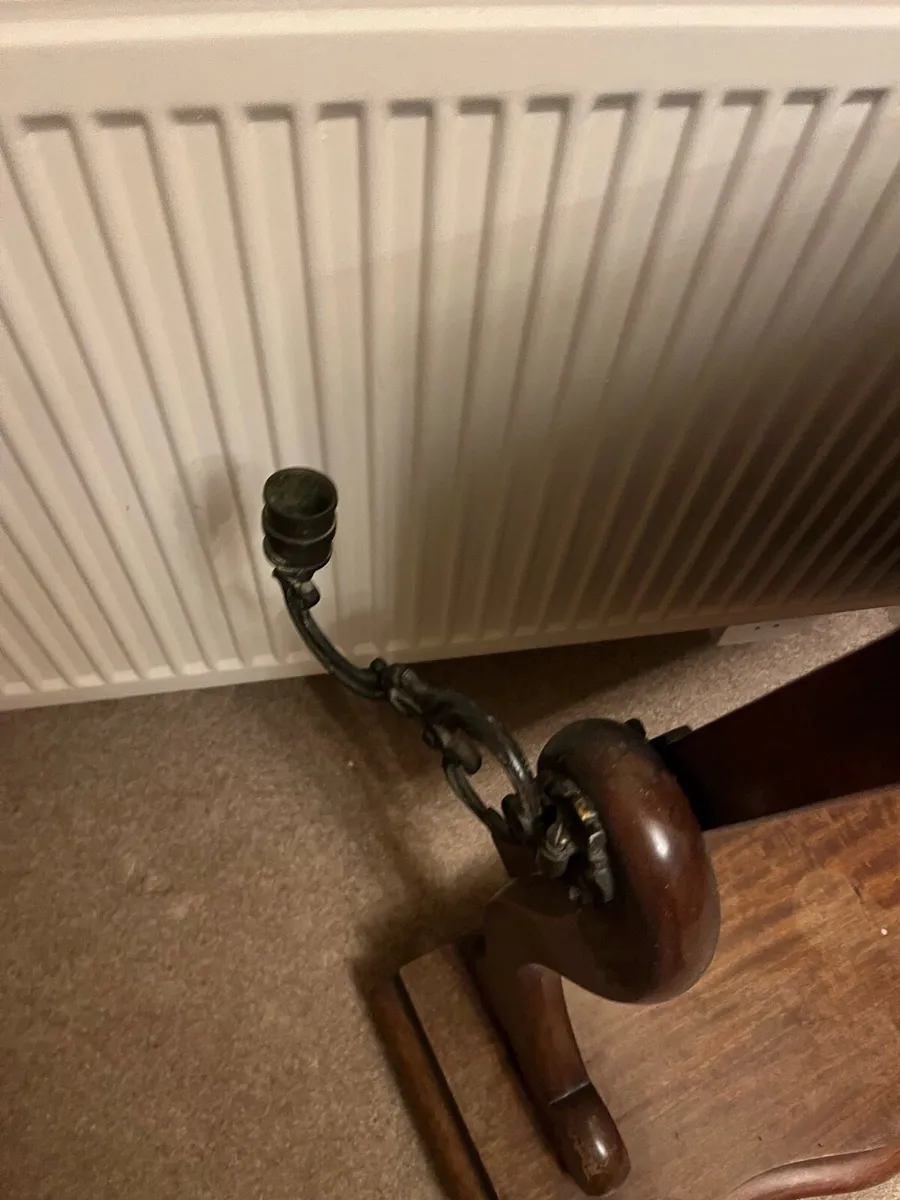 Antiques mirrors to clear - Image 3