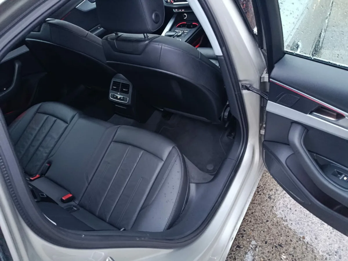 Audi A4 low milage Auto - Image 4