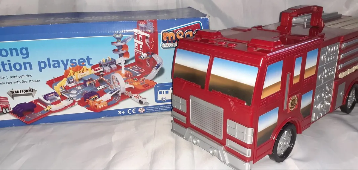 A Fire Station Playset. - Image 1