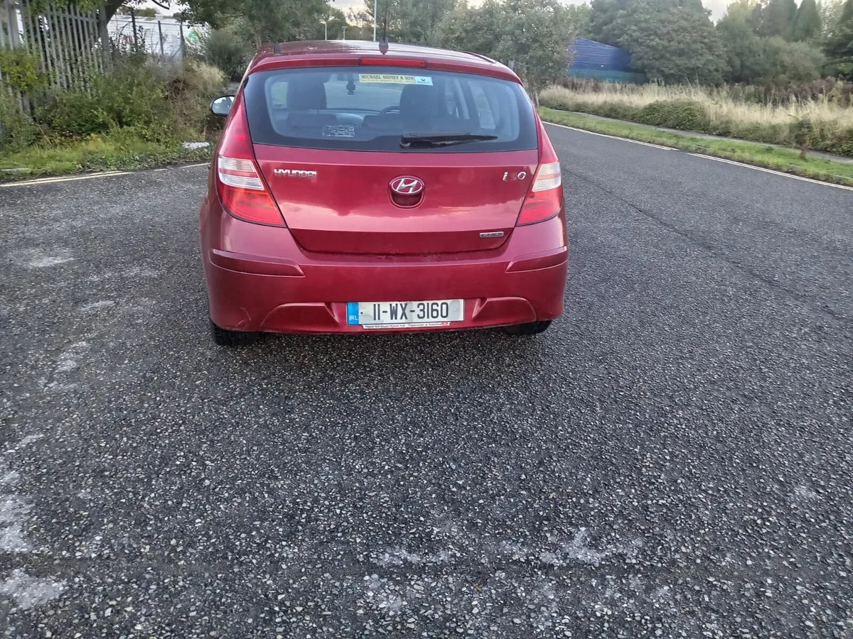 2011 Hyundai i30 - Image 2