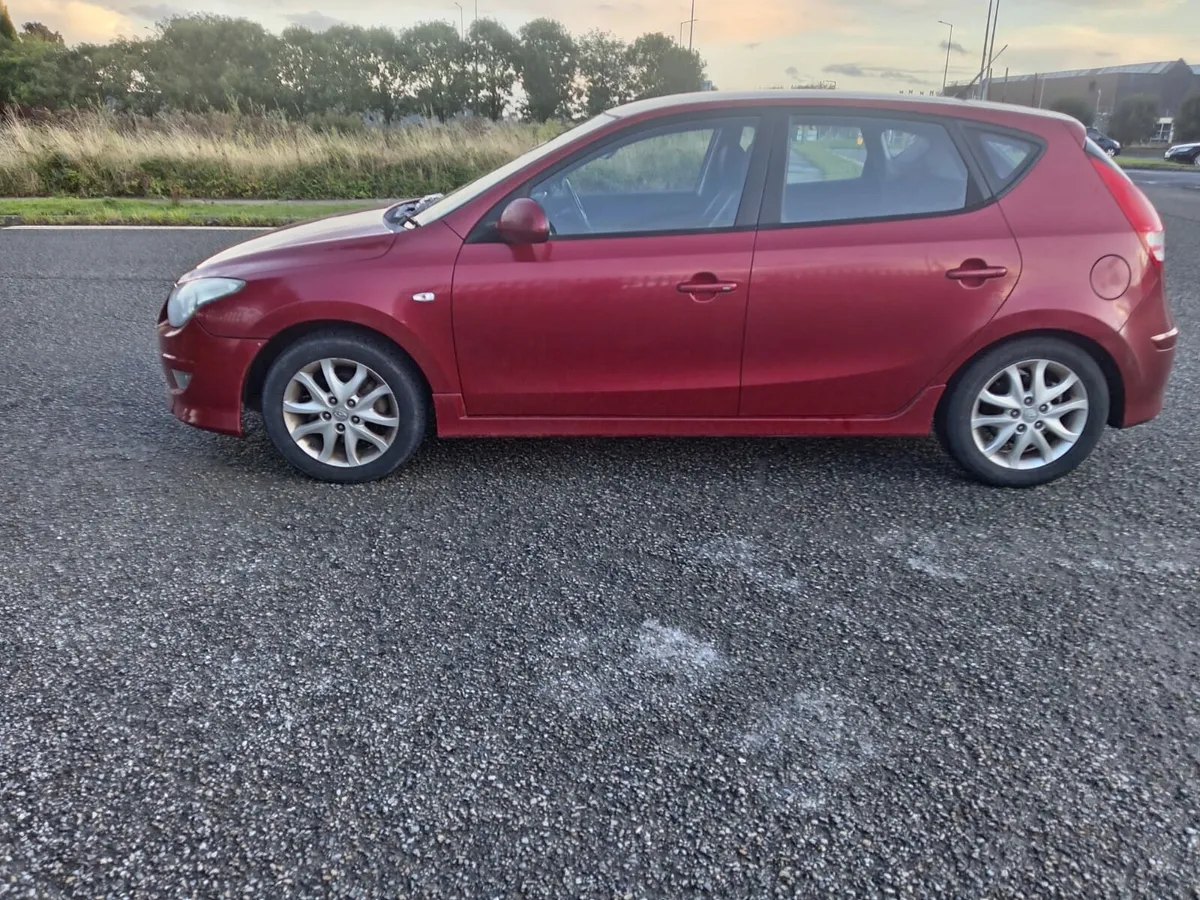 2011 Hyundai i30 - Image 4