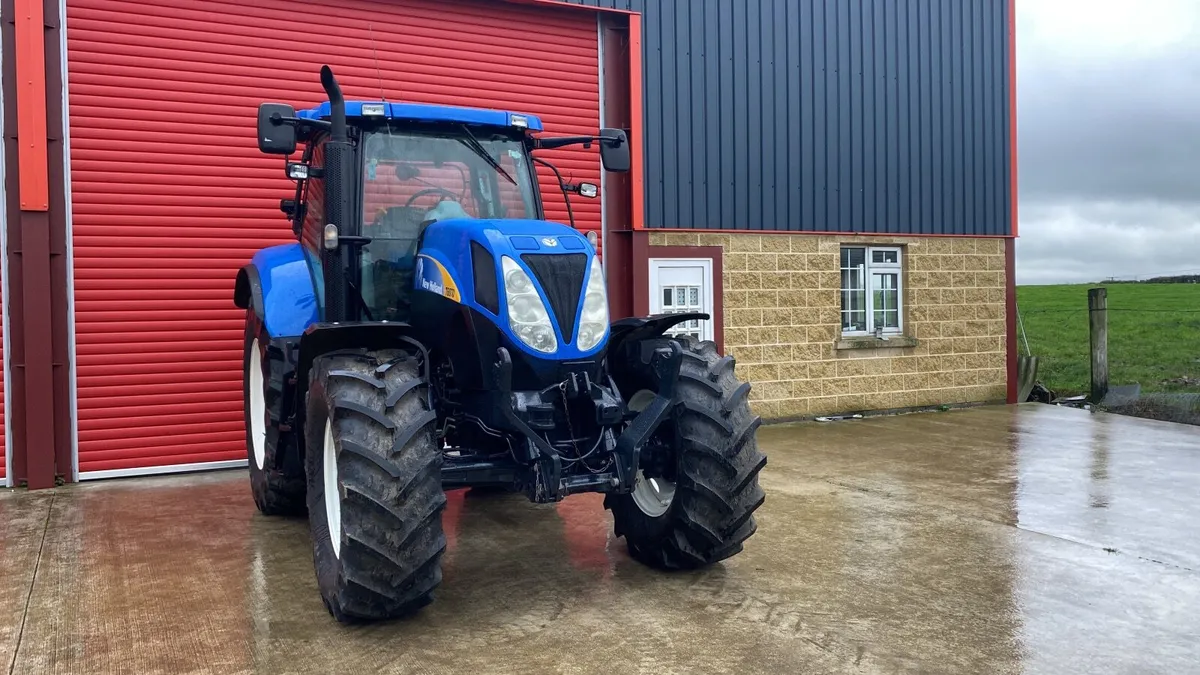 New Holland 6070 RC 2010 - Image 3