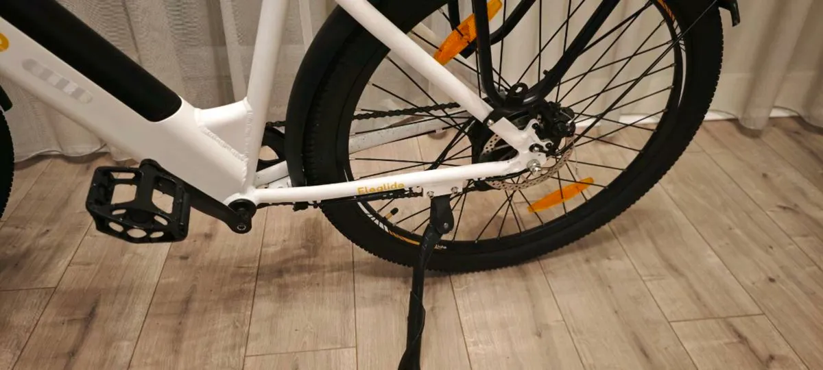 Eleglide t1 step thru electric bike - Image 4