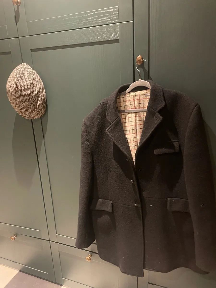 Black hunting jacket - Image 4