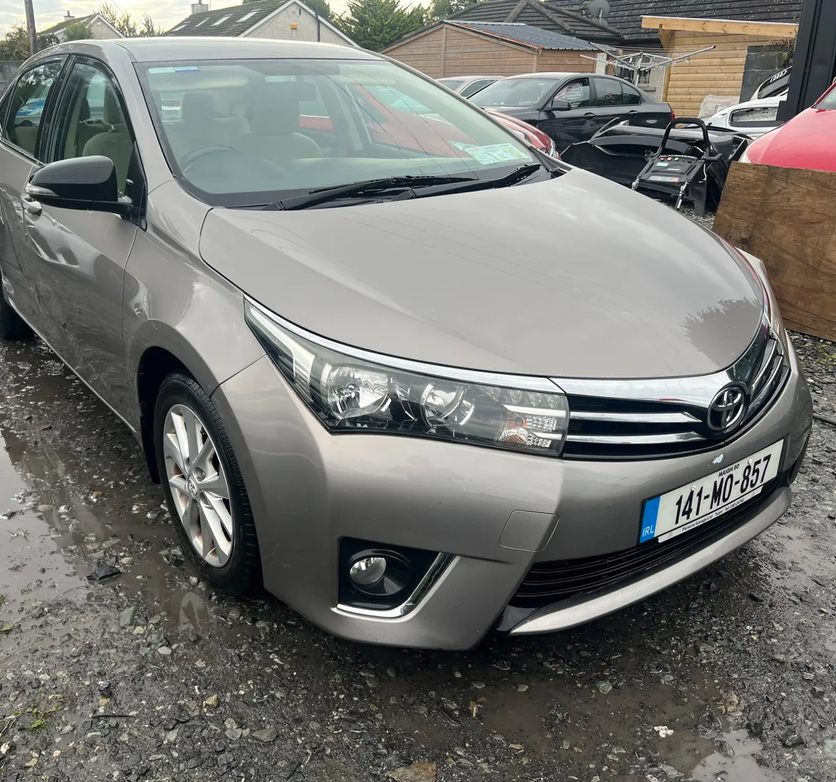 2015 Toyota Corolla 1.4 Diesel drive away - Image 4