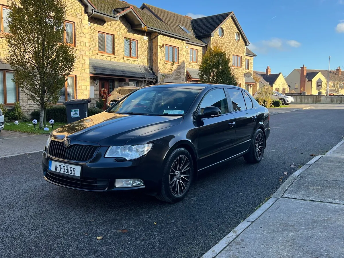 2011 Skoda Superb 1.6 Diesel NCT 05/26 TAX 2/26 - Image 2