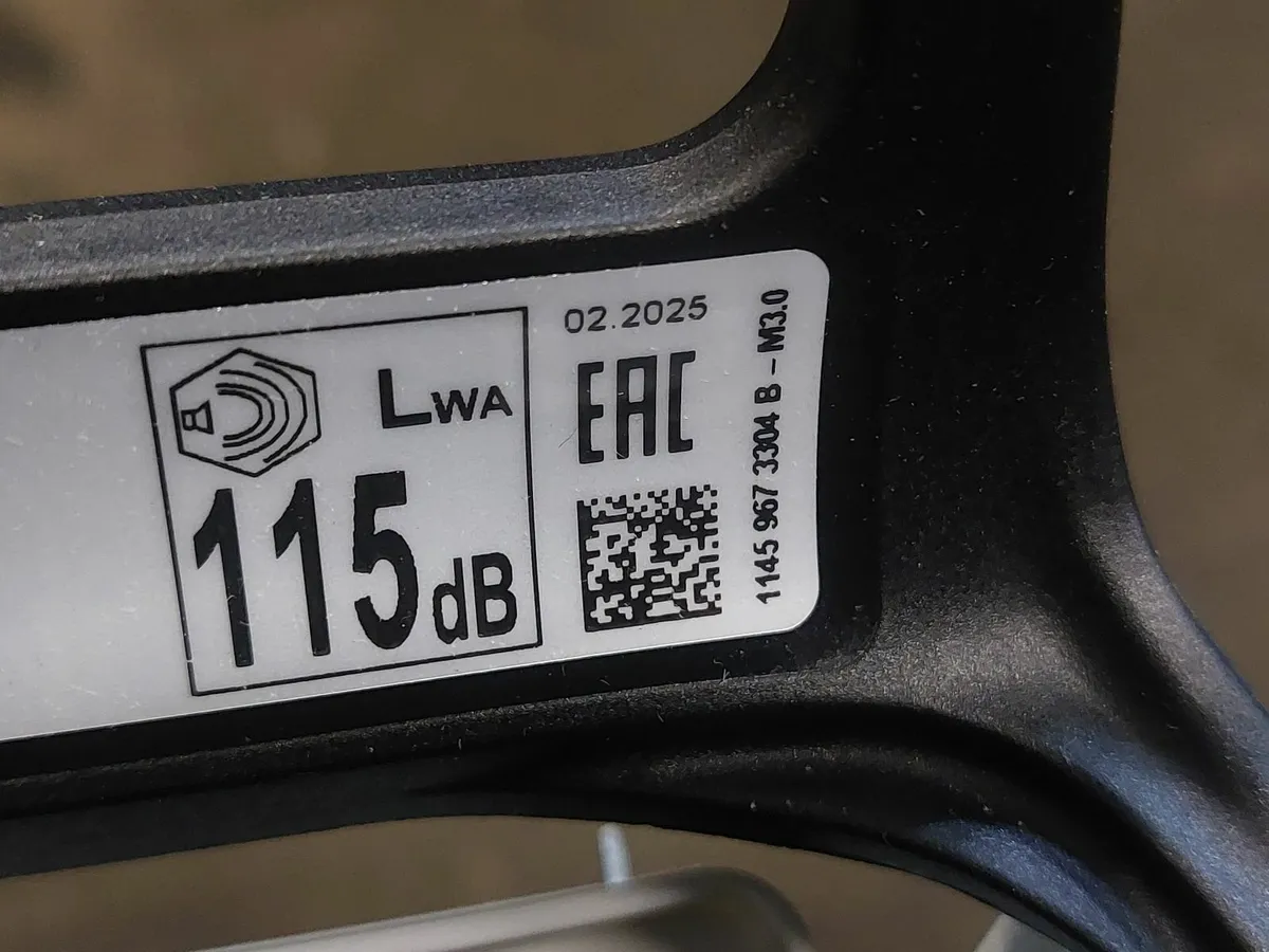 Stihl MS201TC-M brand new - Image 2