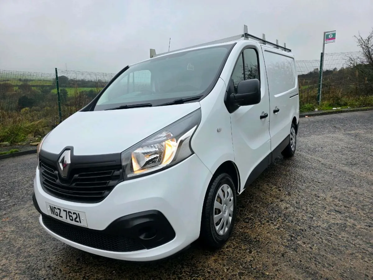 2019 renault trafic 1.6 turbo diesel lovely van - Image 2