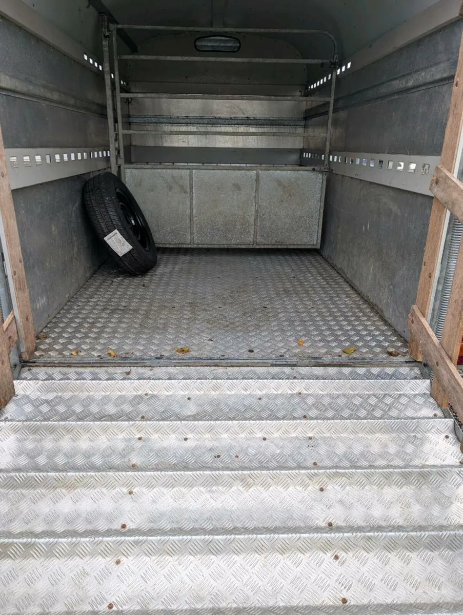 Cattle trailer - Image 3