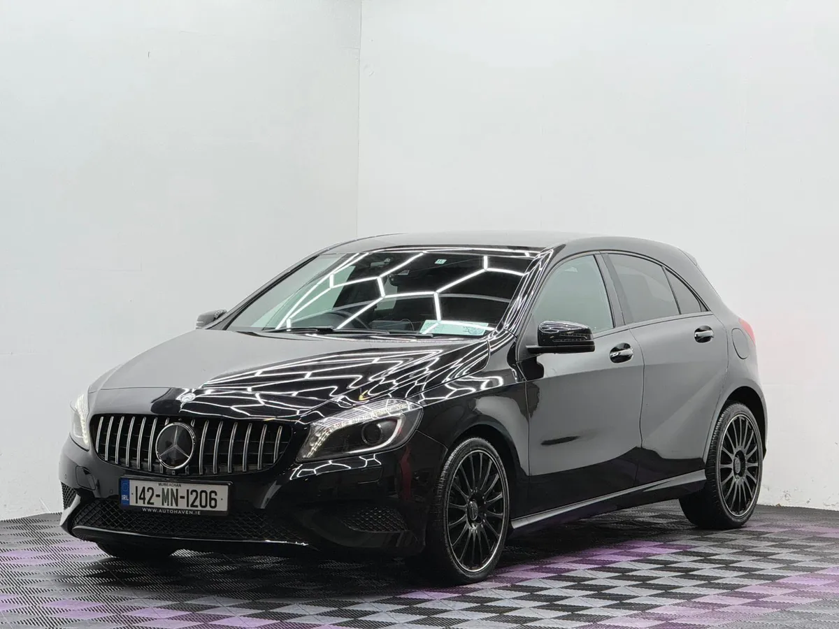 2014 Mercedes-Benz A180 Premium, Auto - Image 3