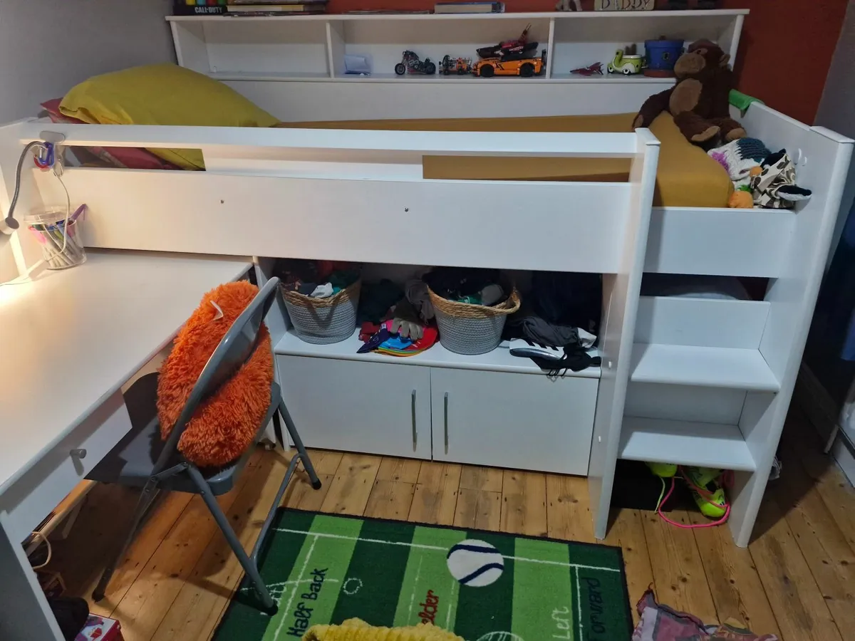 Childs bed - Image 3