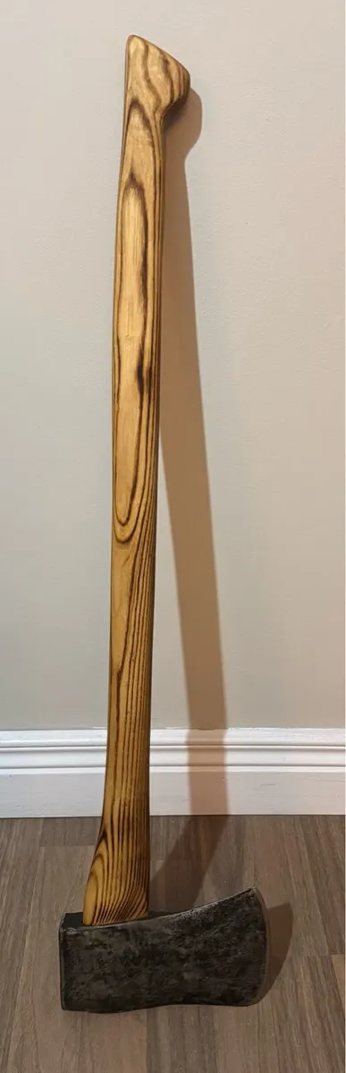 Axe - Image 1