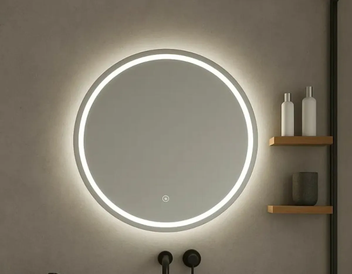 Bathshack BLACK NOVEMBER 600mm Round LED Mirror