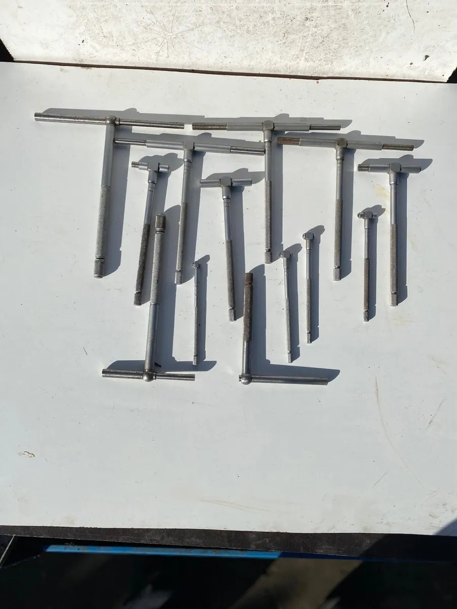 Telescopic measuring gauges