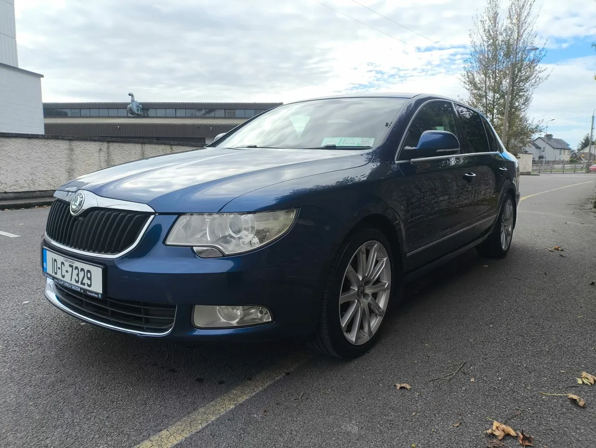10 Skoda superb 2.0 diesel Automatic - Image 1