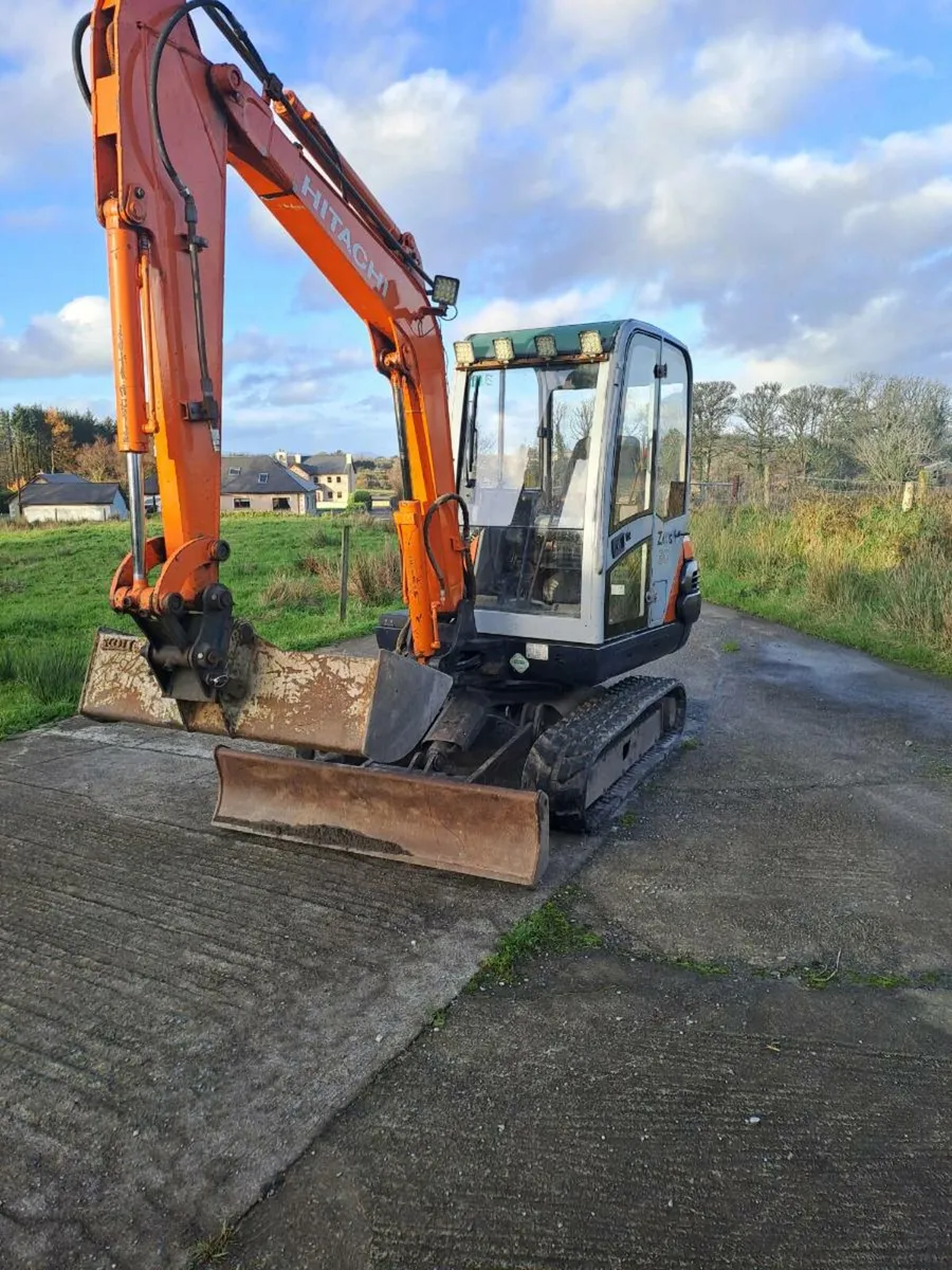 Hitachi zaxis 30 - Image 3