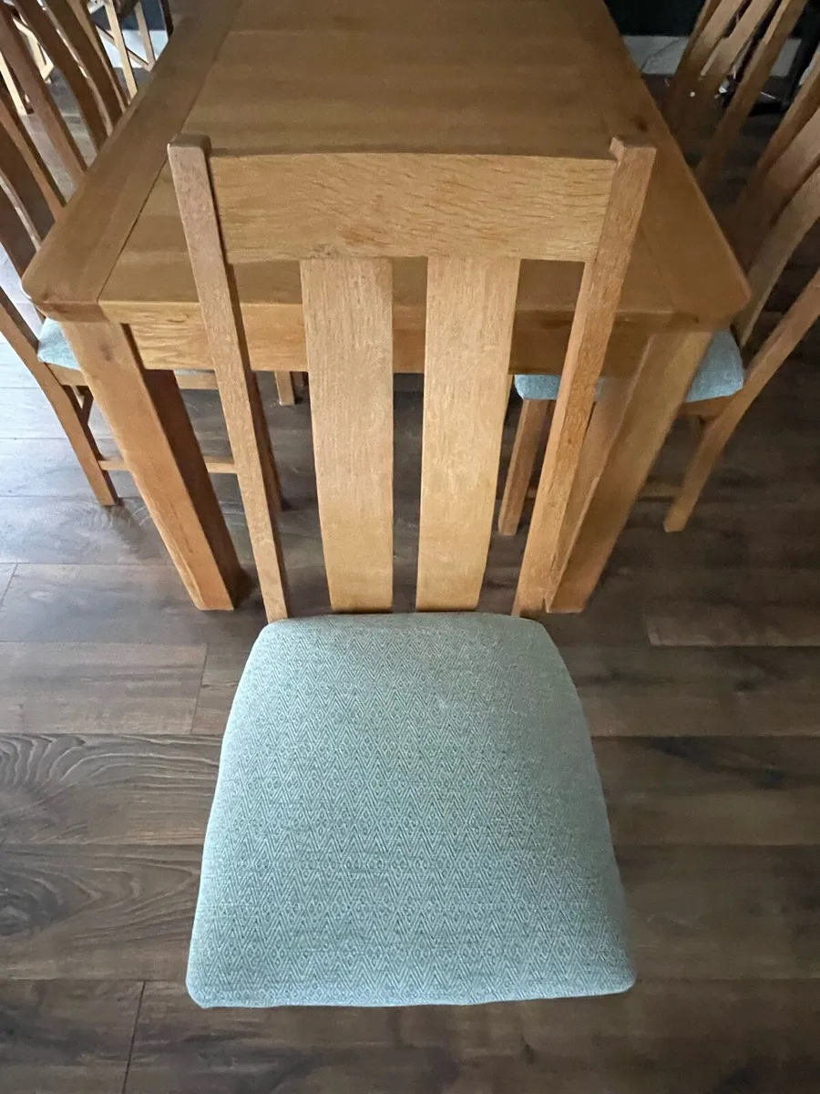 Solid Oak Dining Table and Chairs - Image 3