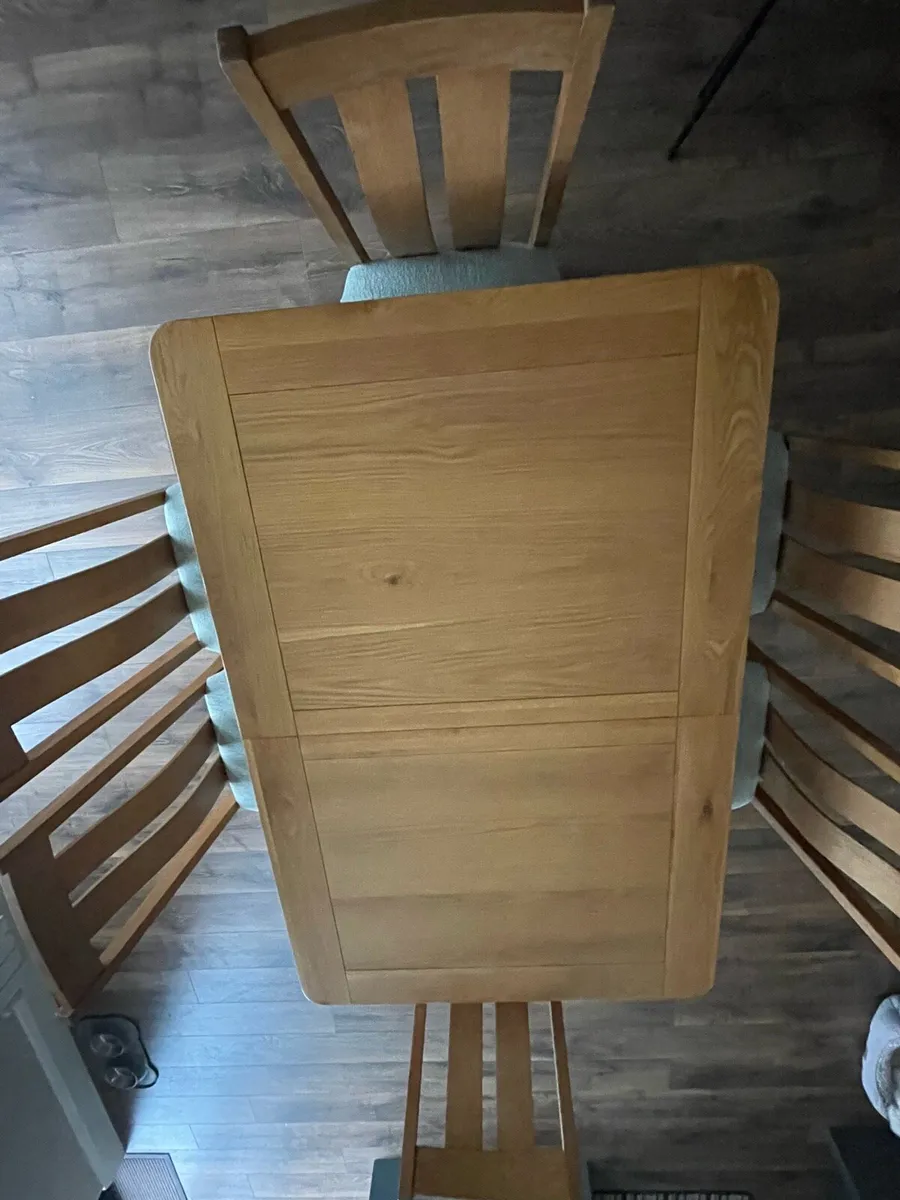 Solid Oak Dining Table and Chairs - Image 4