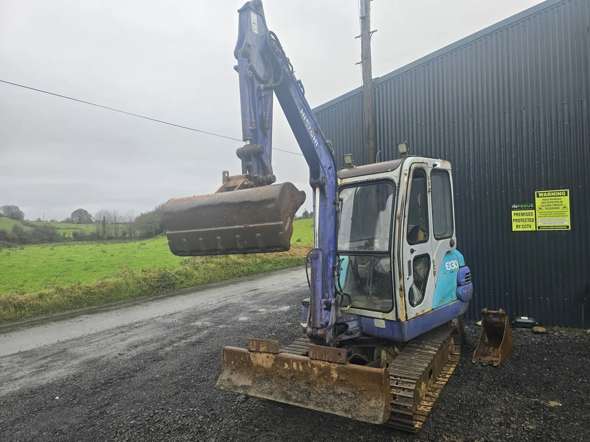 Hitachi ex30 - Image 3