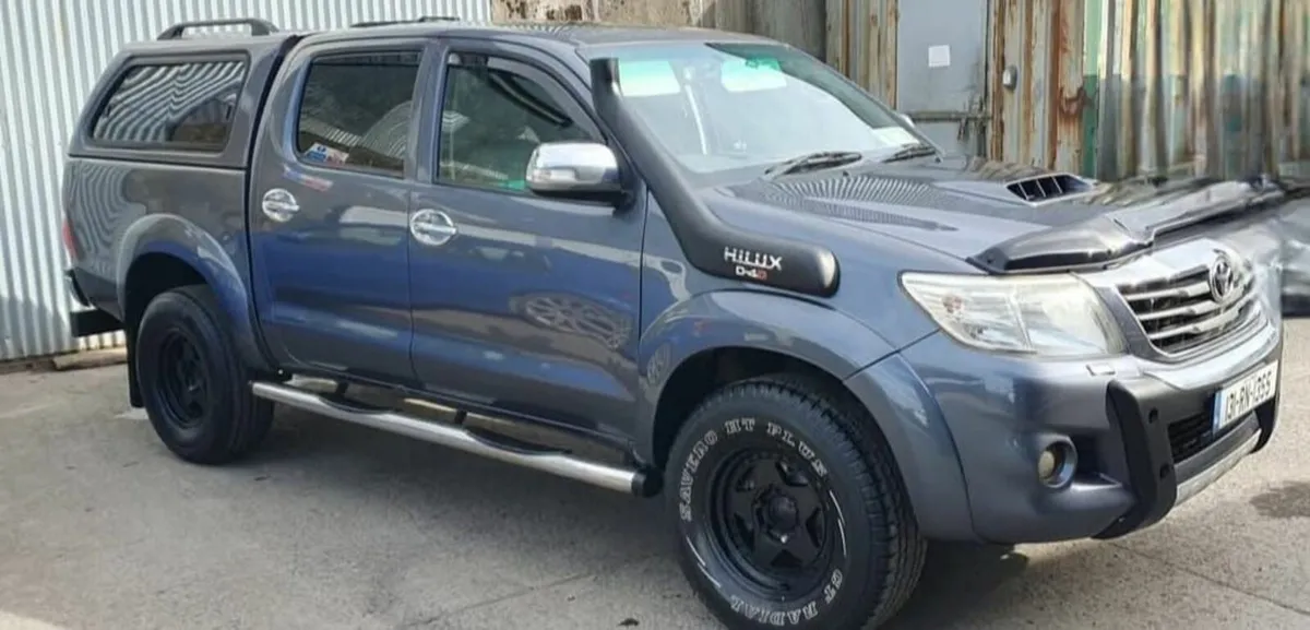 2013 Hilux Invincible 3.0 D4D - Image 2