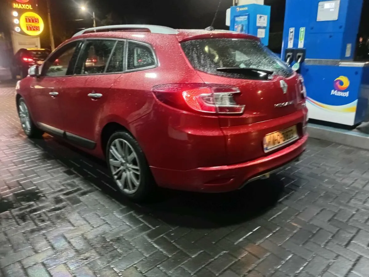 Renault Megan estate gt just ncted - Image 2